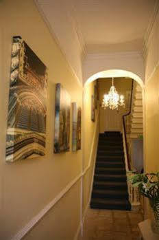 Blossoms York Guesthouse 외부 사진